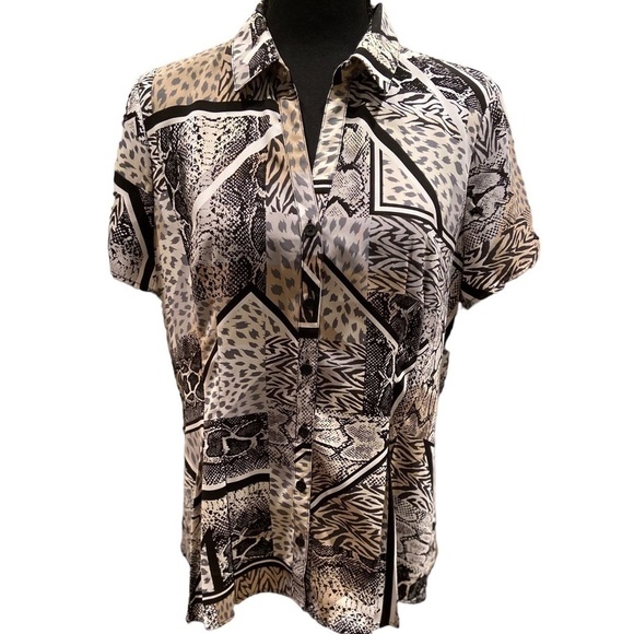 DANA Bachman Button Down Blouse Animal Print - Picture 2 of 10